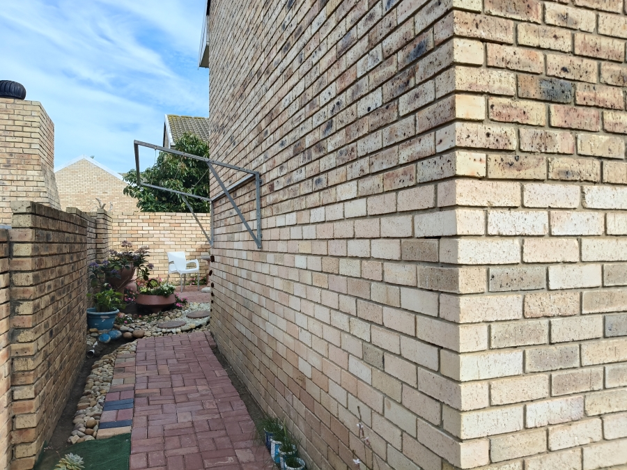 3 Bedroom Property for Sale in Jeffreys Bay Central Eastern Cape